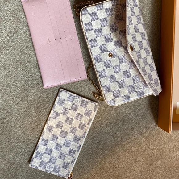 Louis Vuitton Felice Damier Azur BRAND NEW SOLD OUT - Picture 5 of 9